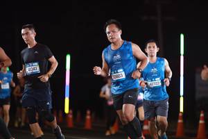 BIB: 40343, 43803, 42722
                            <button type="button" onclick="openModal(21553882)" class="btn btn-primary btn-sm float-right btn-popup" data-toggle="modal" data-target=".modal-high-quality">
                        <i class="fas fa-shopping-cart"></i> Add to Cart
                    </button>
                                            <button type="button" onclick="isThisMe(21553882, true)" class="btn btn-success btn-sm float-right btn-popup btn-isme hidden" data-toggle="tooltip" data-placement="bottom" title="นี่คือรูปของคุณใช่ไหม คลิกที่นี่เพื่อเอาเข้าอัลบั้ม">
                        <i class="fas fa-plus"></i> Add to album
                    </button>
                    <button type="button" onclick="isThisMe(21553882, false)" class="btn btn-warning btn-sm float-right btn-popup btn-isnotme hidden">
                        <i class="fas fa-ban"></i> Remove from album
                    </button>